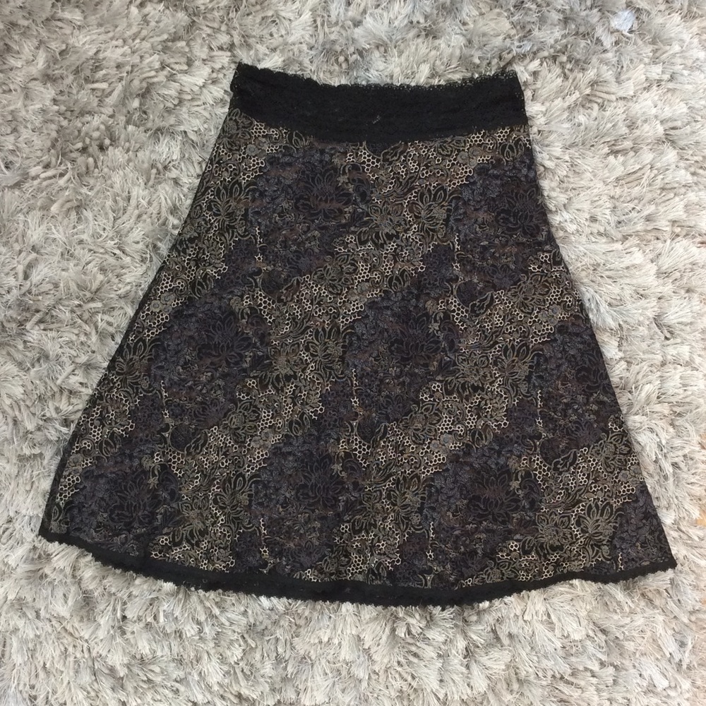 [Cabi] Floral Lace Elastic Waist Skirt Lined